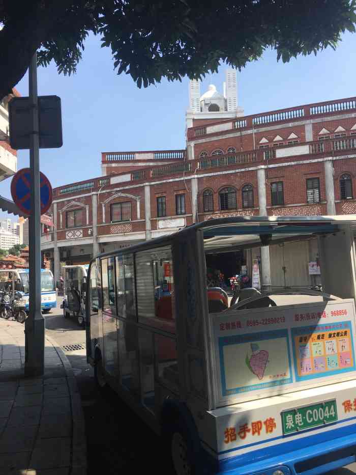 炬龙牛肉店(新华店)-"就是标准街边快餐小店,各种简餐
