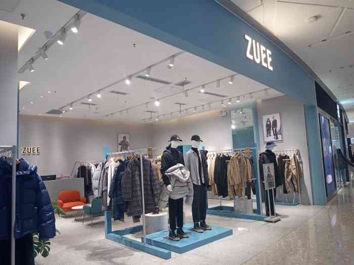 zuee(万象汇店)-"店面位置于万象汇一楼,一眼望去就是