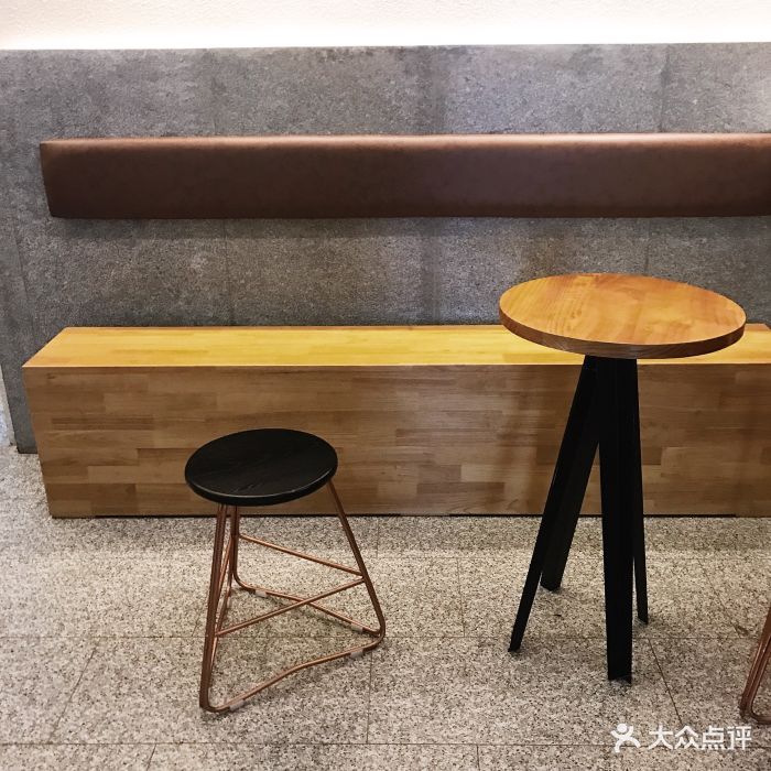 正好看见在微信上推广有活动,转发朋友圈买.