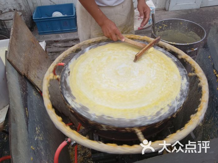 山东大煎饼摊煎饼图片 第2张