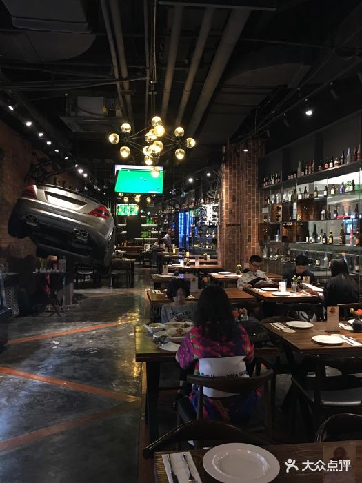 1886汽车主题德国餐厅(外滩十六铺码头店)图片 - 第2308张