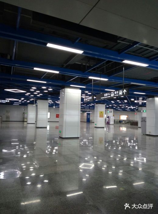 红树湾南地铁站