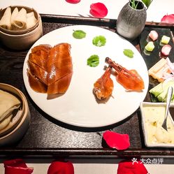 大董烤鸭人均_大董烤鸭(3)