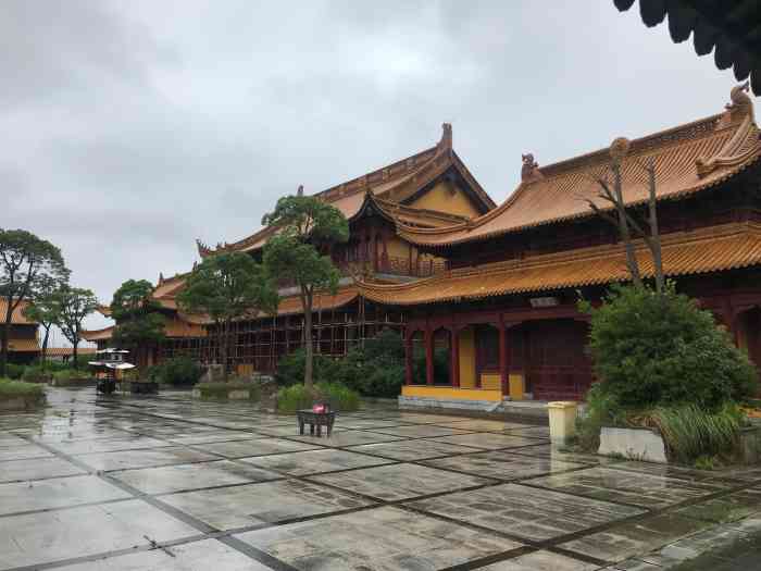 玉龙寺"百度上查的就来了,很意外,真的很破旧,因-大众点评移动版