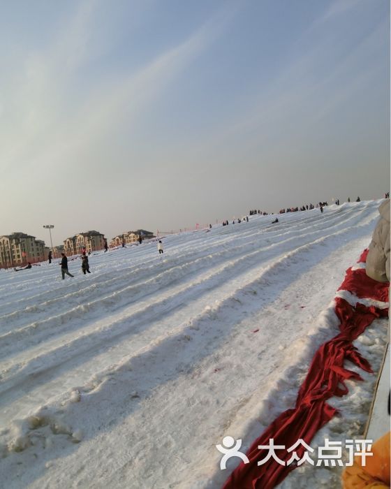 武清南湖冰雪世界滑道图片 - 第6张