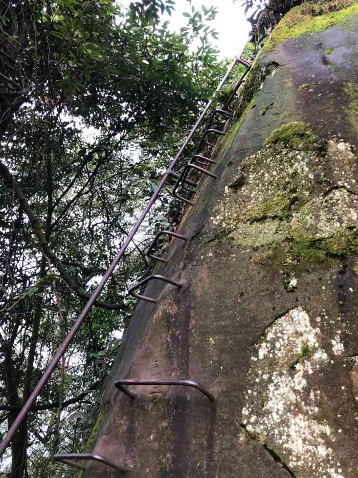 圣灯山国家森林公园