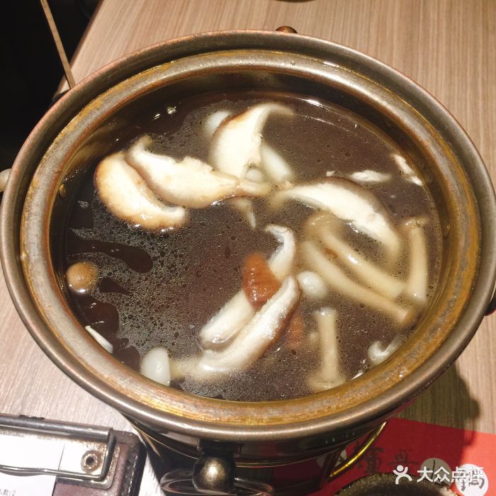 小辉哥火锅(汕头苏宁广场店)菌菇汤底图片