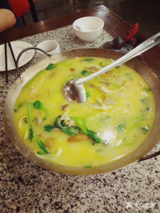 菌菇海鲜汤