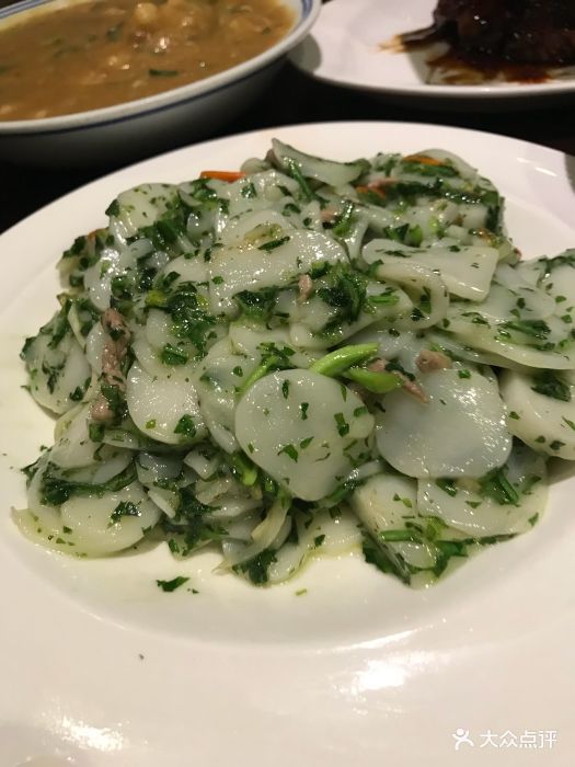 涌上外婆桥(慈溪店)荠菜炒年糕图片