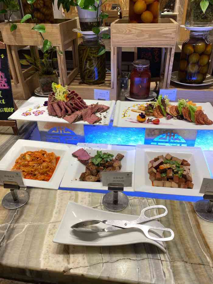 福州西湖大酒店自助餐厅