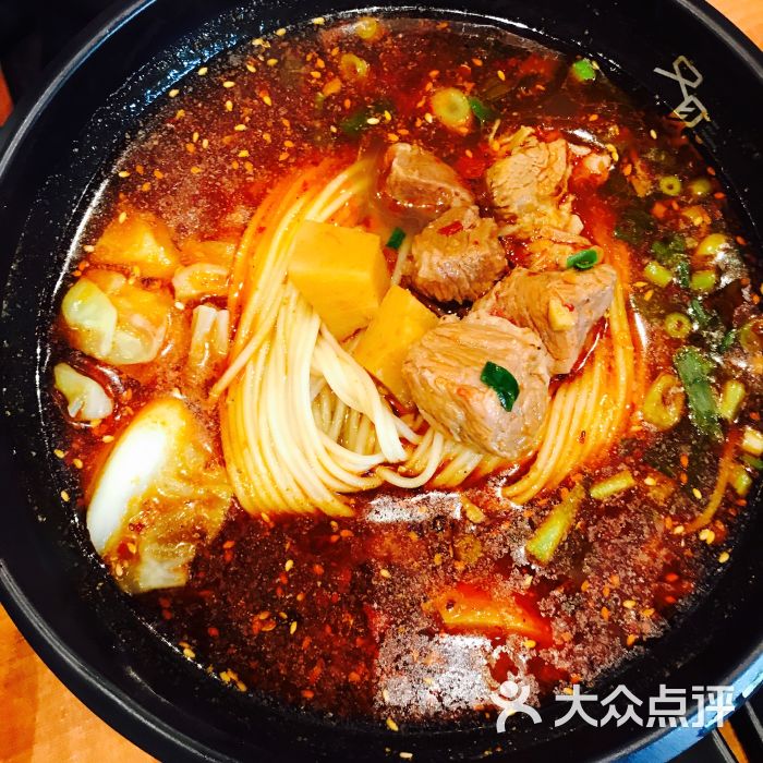 招牌牛肉面