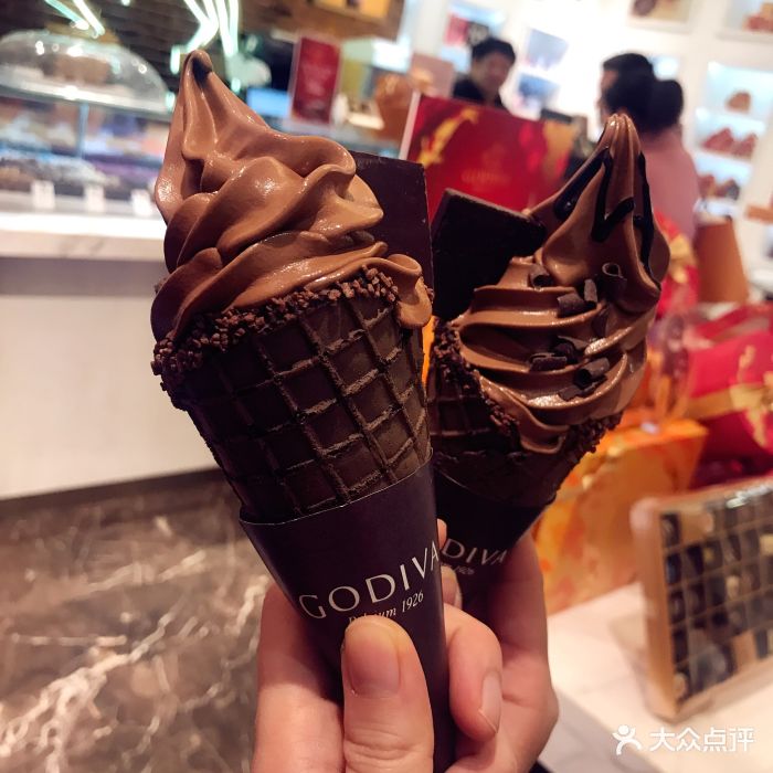 godiva(月星环球港)黑巧克力蛋筒图片 - 第126张