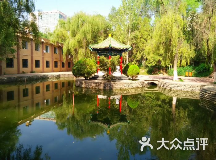 兰州大学(天水南路校区)校门图片 - 第18张