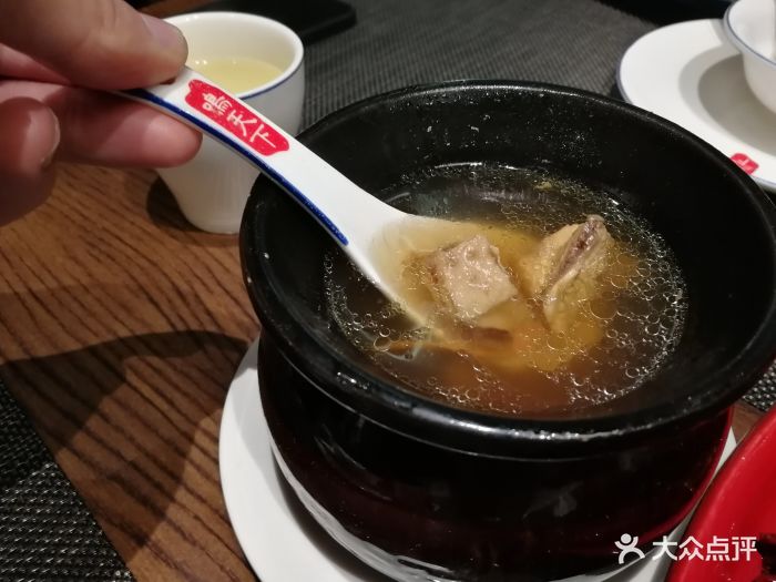 鸣天下歌乐山辣子鸡(南滨路店)瓦罐鸡汤图片