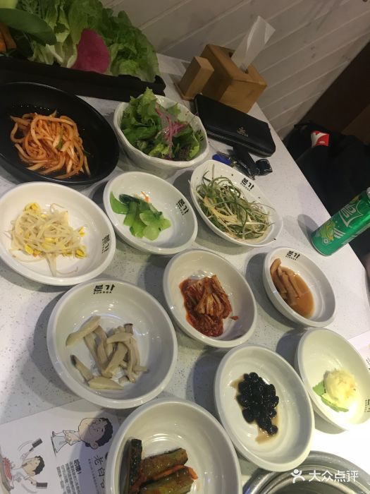 吴中路上万象城新开张,大型的shoppingmall.-