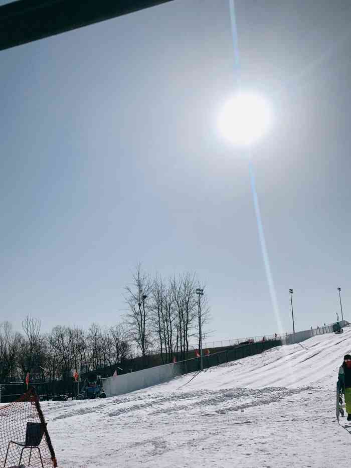 常营草房滑雪场-"这个地方真的两星,我不能再给他多了.首.