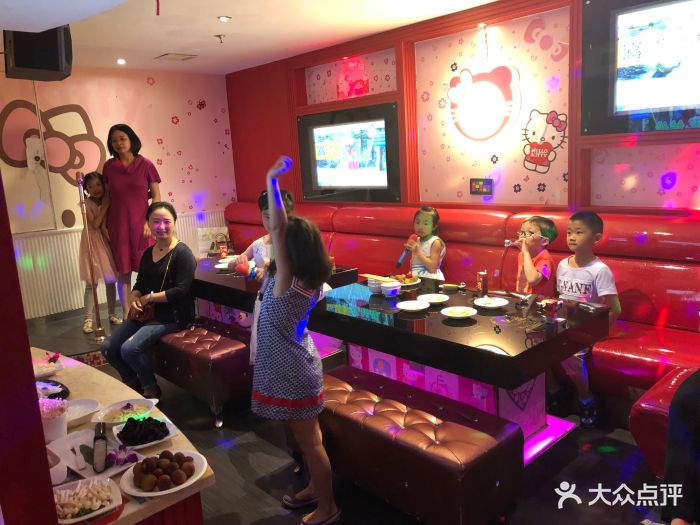 唯爱ktv聚会餐厅(仙林东城汇店)图片