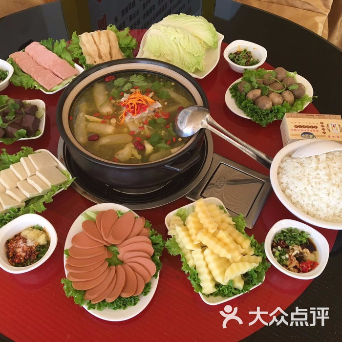 龚昭通天麻竹荪火腿鸡