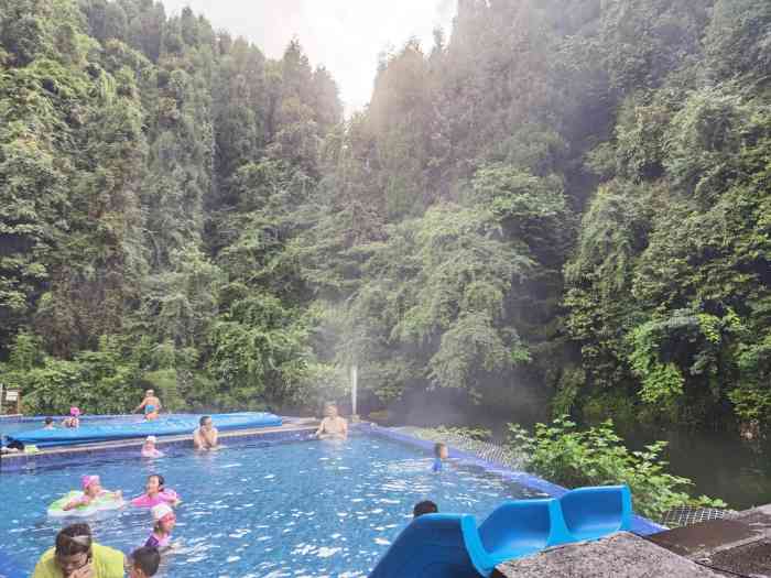 龙苍沟宽山隐庐温泉度假酒店