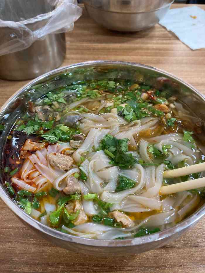 铁仕云县土鸡米线(富春街店)