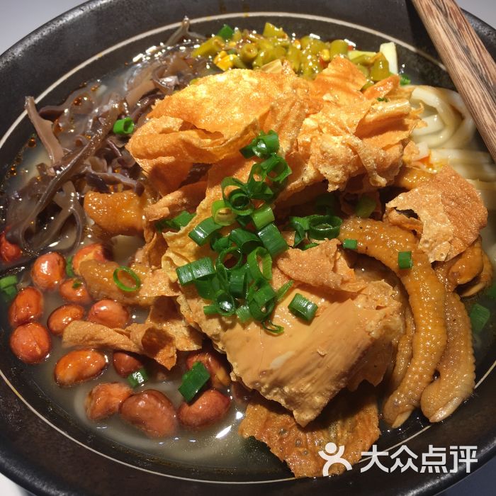 柳元郎柳州螺蛳粉(西溪银泰店)特色鸡脚螺蛳粉图片 - 第2张