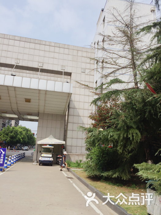 武汉轻工大学常青花园东校区生物与制药工程学院图片 - 第2张