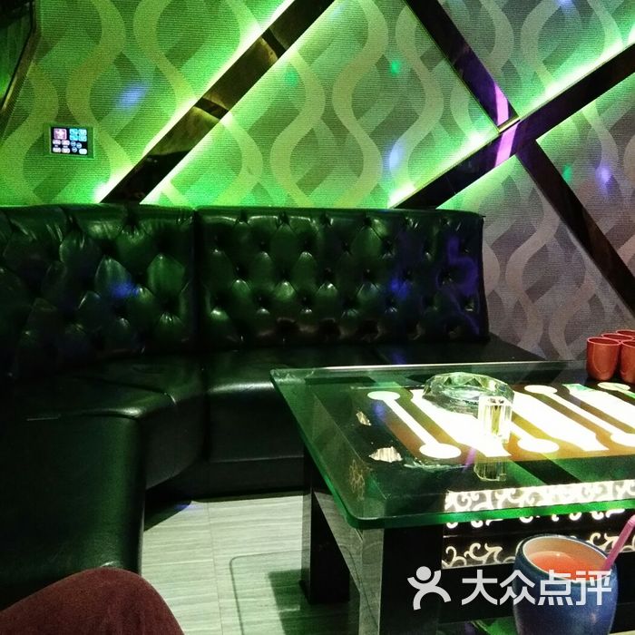歌利亚ktv