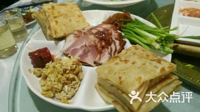 闻道食府(车耳营村店)烙饼卷肘子图片 - 第2张