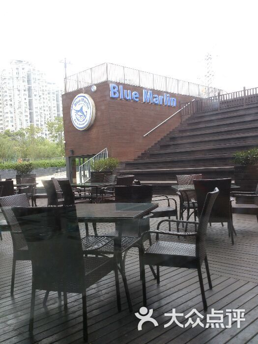 苏拿休闲港式餐厅(蓝天店)