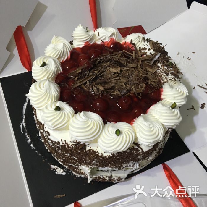 85度c(成山巴春店)黑森林生日蛋糕图片 - 第1张