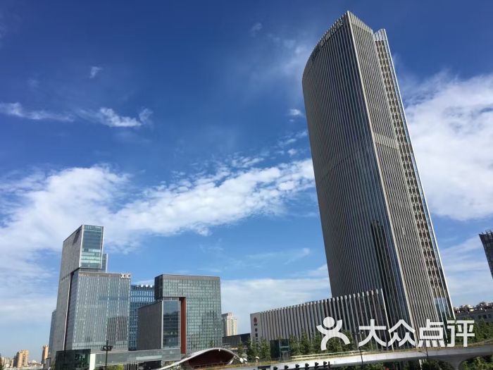 金投·金融大厦(西南门)图片 - 第3张