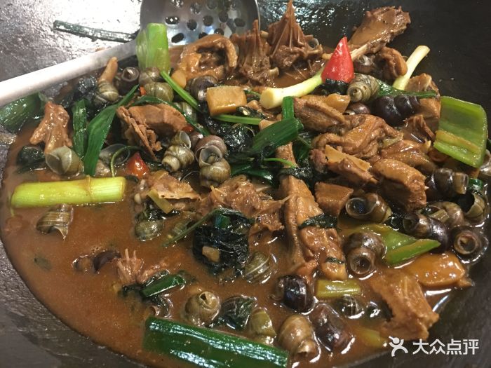 这间位于冠亚桥南得私房,无愧餐馆菜美食,.-姨济宁附近级数海印星城图片