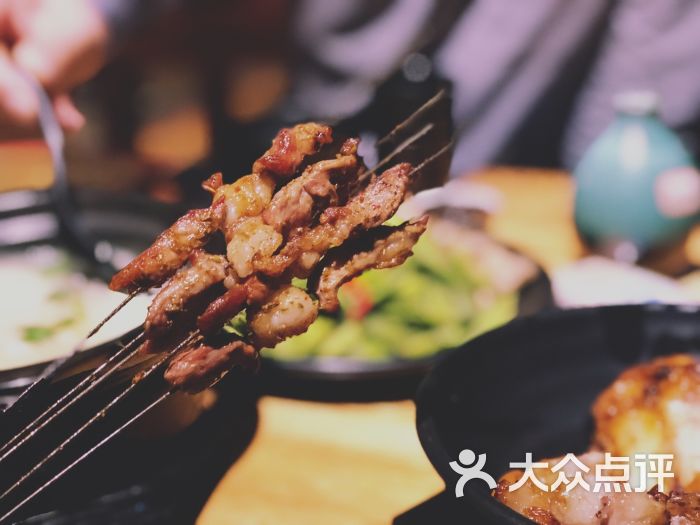 铁钎子羊肉串