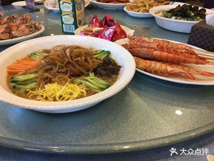 玫瑰园酒店应该是大连普兰店市比较有名的酒