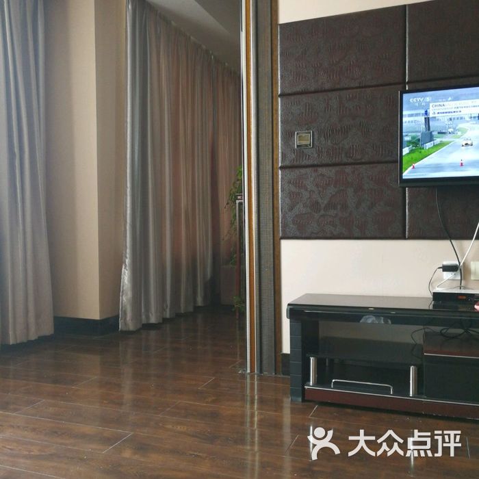 燕丽酒店
