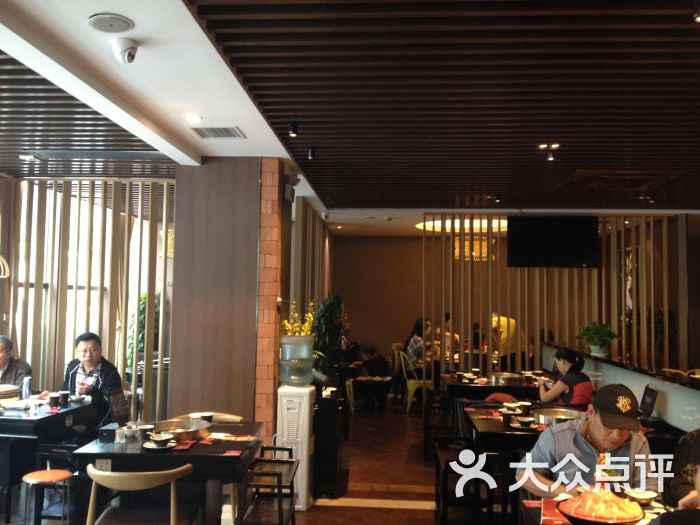 炉得香烤鸭火锅(汶水路店)餐厅内景图片 第4066张