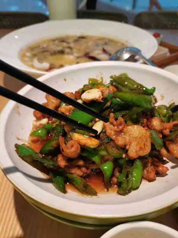 闽桌里(南安中骏世界城店"这家餐厅去过很多次了,第一次去非常满意