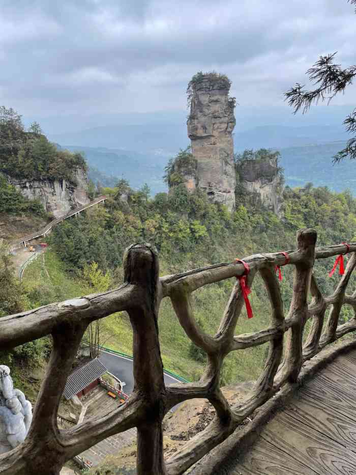 万寿山景区-"石柱县的由来在这里找到了答案,山上的石头.