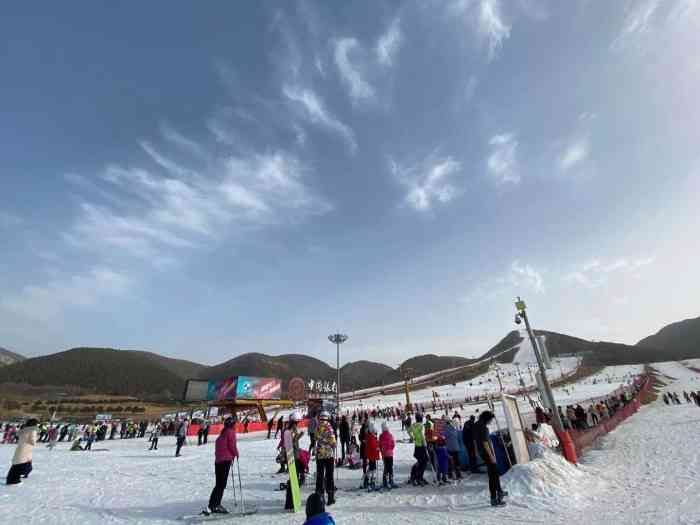 渔阳国际滑雪场