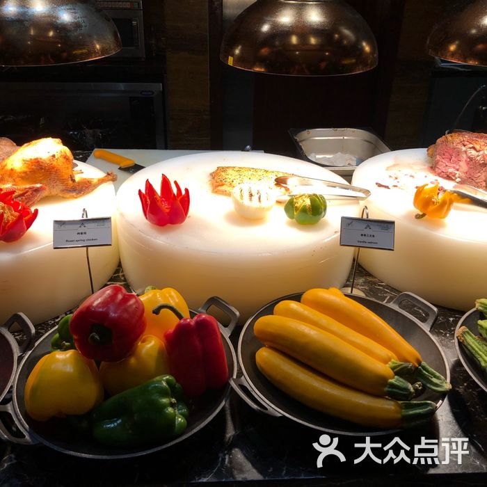 雷迪森铂丽大饭店·普罗旺斯餐厅图片-北京自助餐