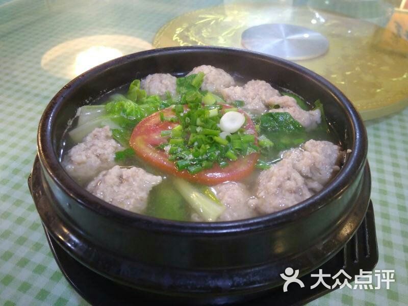 砂锅圆子汤