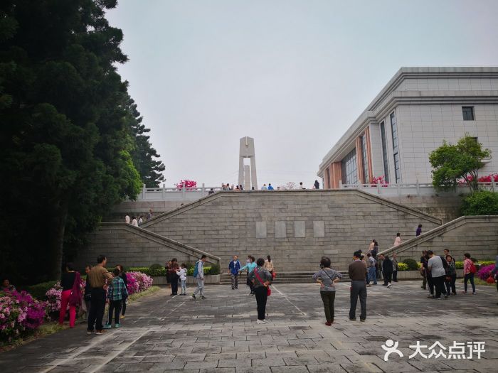 文林山革命陵园图片