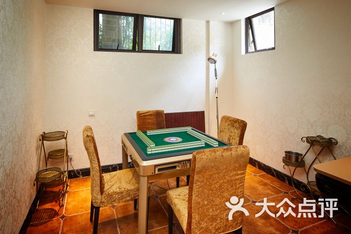 趴趴轰papahome·奢华别墅轰趴(轻奢欧式宫廷店)麻将图片 - 第8张