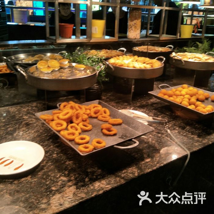 欢乐牧场自助餐厅