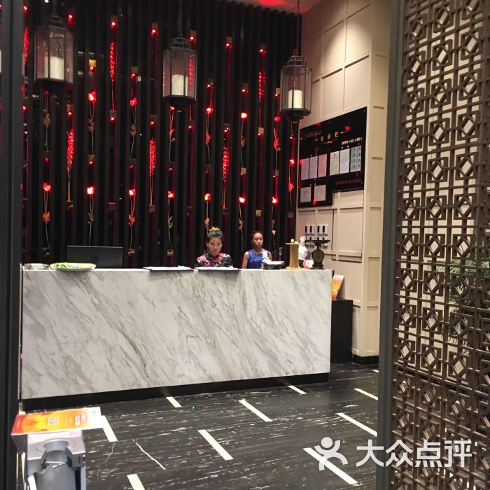 苏先生海鲜渔庄(张江店)图片 第3张