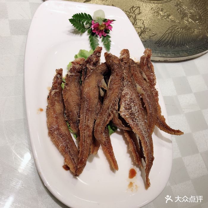 金时代顺风大酒店(西康店)烤子鱼图片