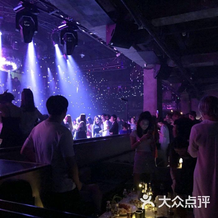 top 100 club酒吧(柳林大厦店)图片 - 第1张