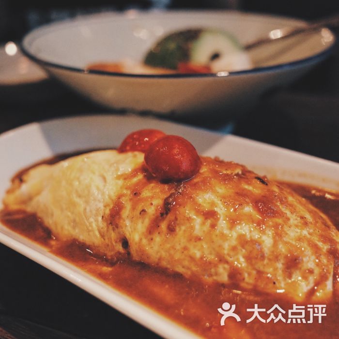咖喱鸡肉蛋包饭