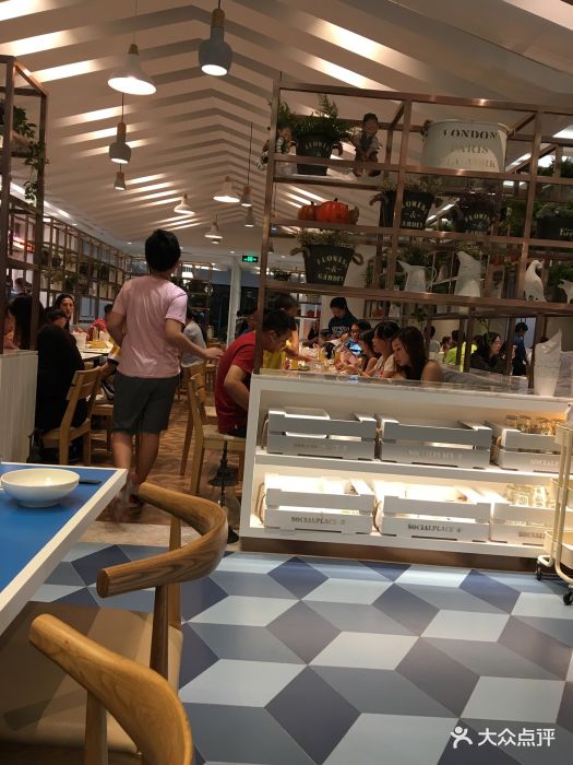 唐宫小聚(东海缤纷天地店)--环境图片-深圳美食-大众点评网