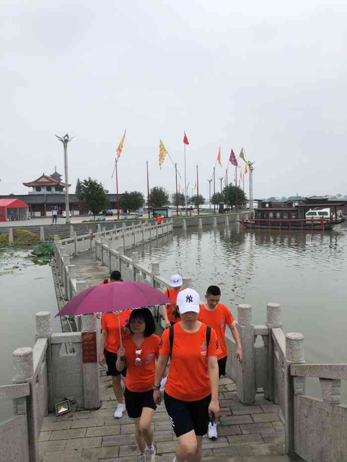 莲泗荡风景区-"莲泗荡景区位于秀洲区,是网船会所在地